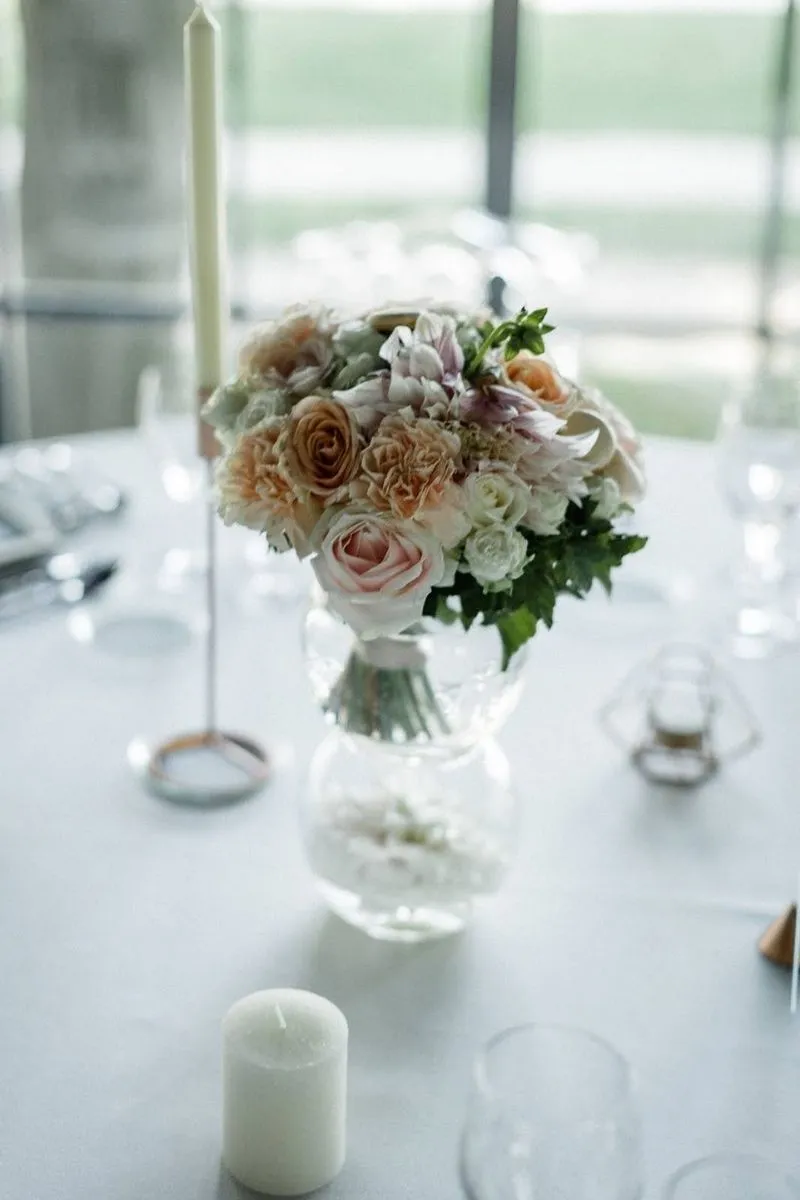 bouquet de fleurs au chateau d'hardricourt
