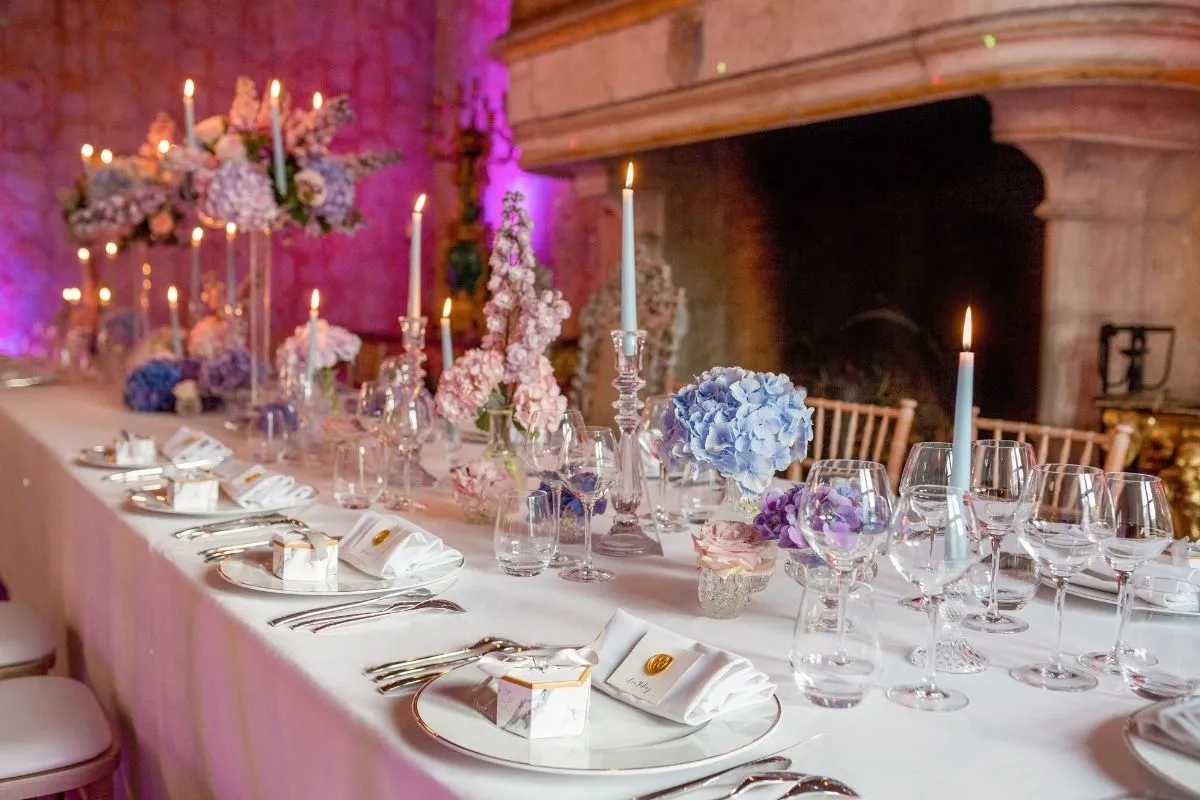 zoom salle d'honneur chateau de farcheville