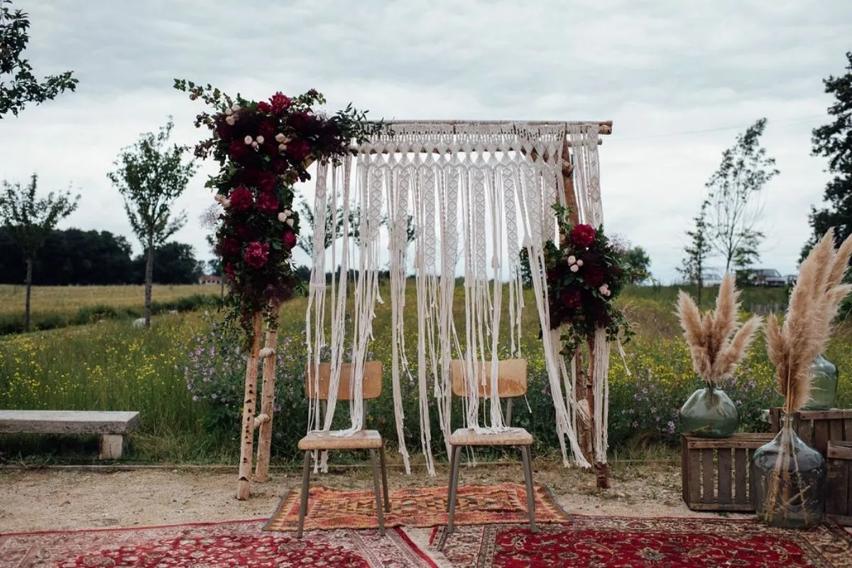 arche de cérémonie à la Ferme d'Armenon