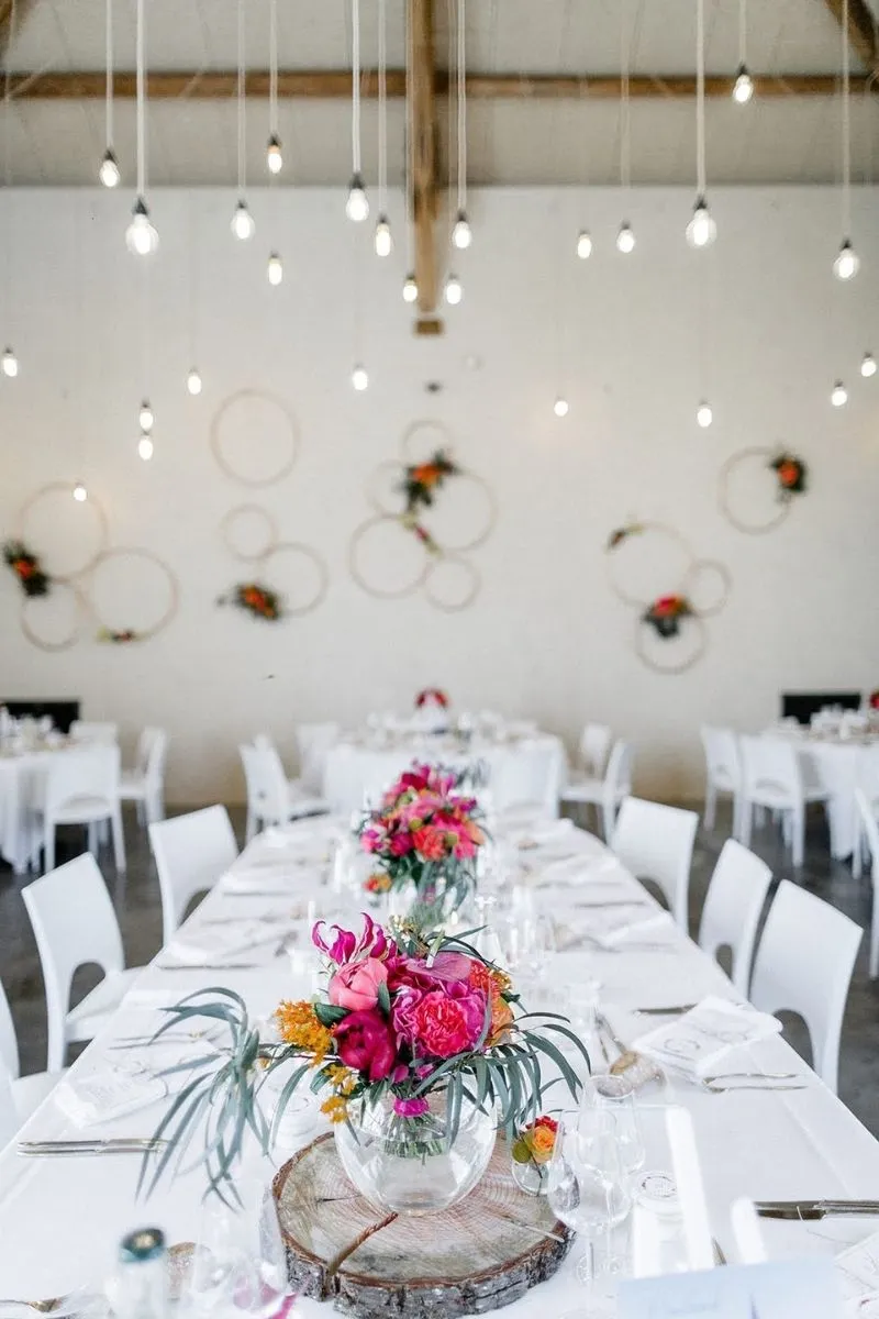 la table d'honneur du Mariage fun et coloré