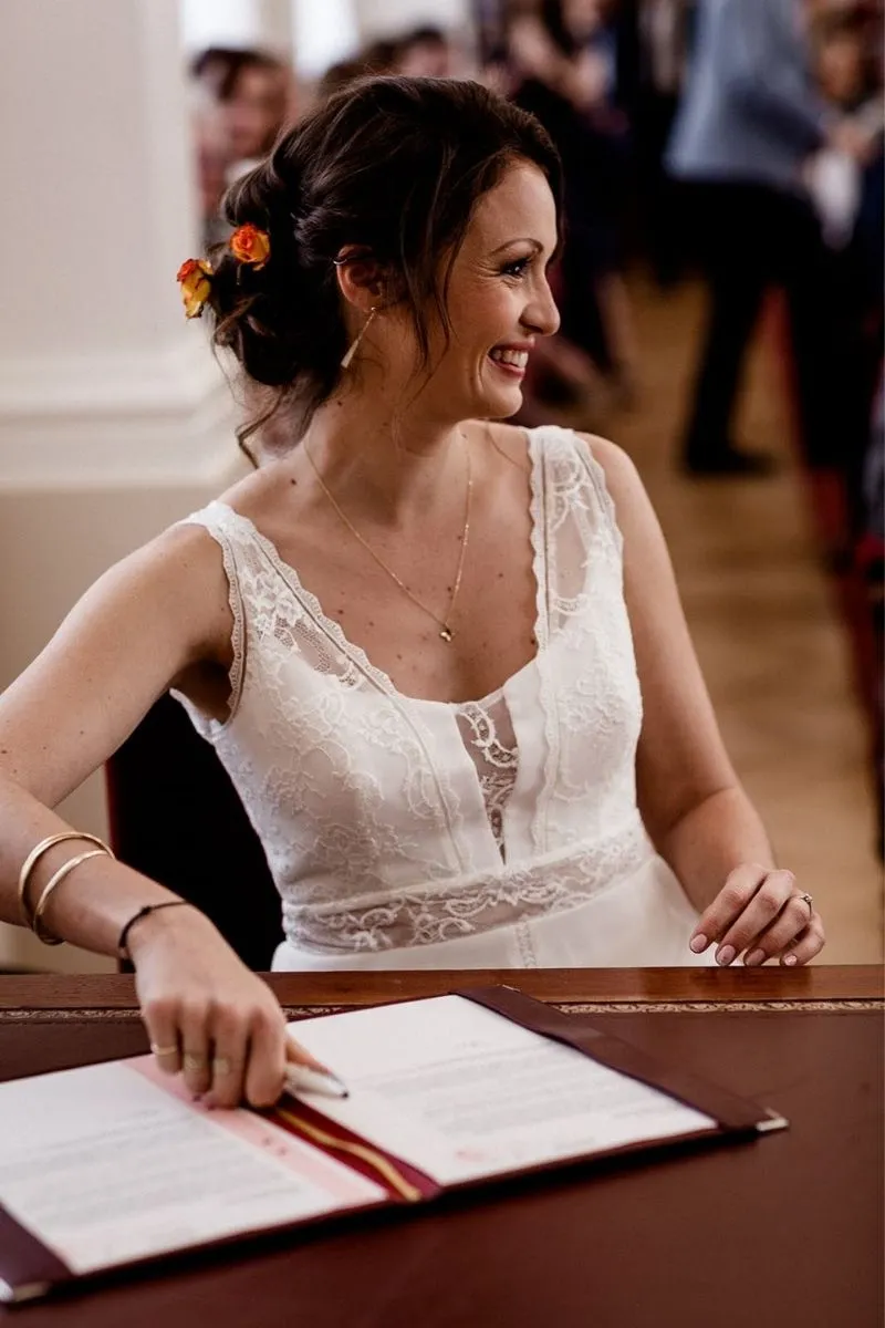la marié du Mariage fun et coloré